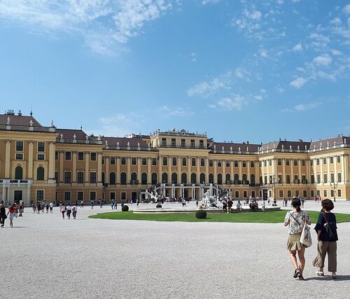 Sightseeing & Tours